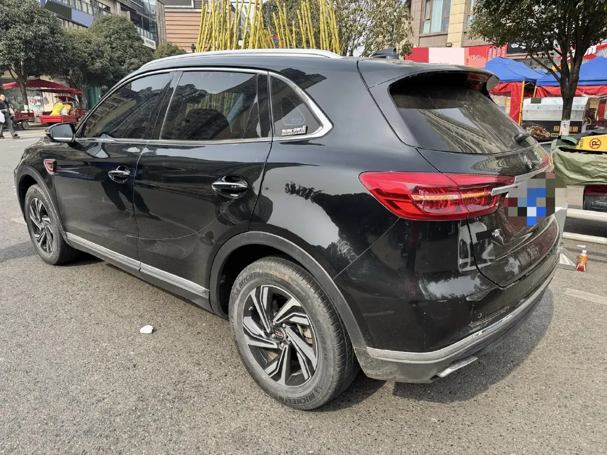 2022 HongQi HS5 2.0T 224HP L4 6AT,autocango,china used car exporter,china ev exporter,chinese used car exporter,chinese used ev exporter