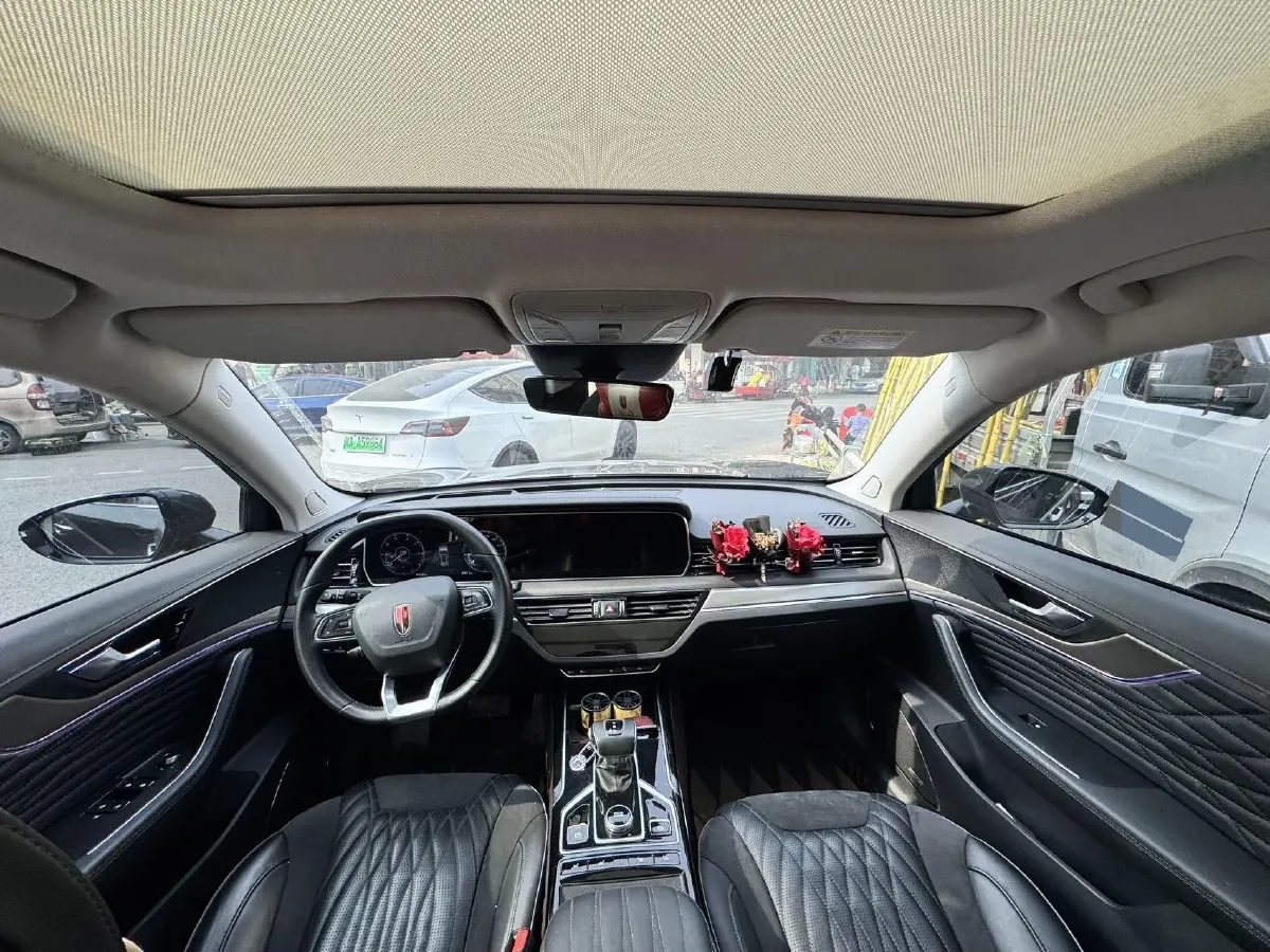 2022 HongQi HS5 2.0T 224HP L4 6AT,autocango,china used car exporter,china ev exporter,chinese used car exporter,chinese used ev exporter