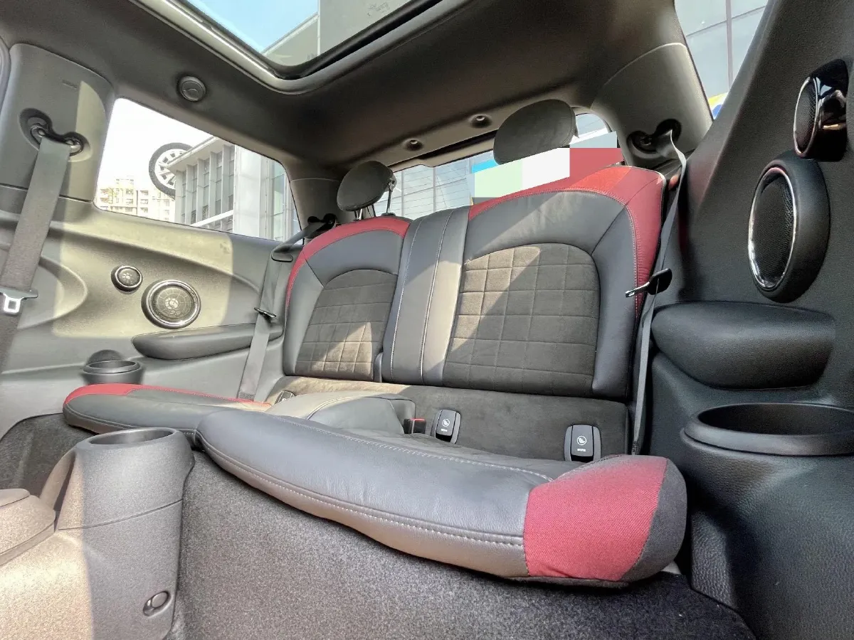 2019 MINI MINI 2.0T 192HP L4 7DCT,autocango,china used car exporter,china ev exporter,chinese used car exporter,chinese used ev exporter