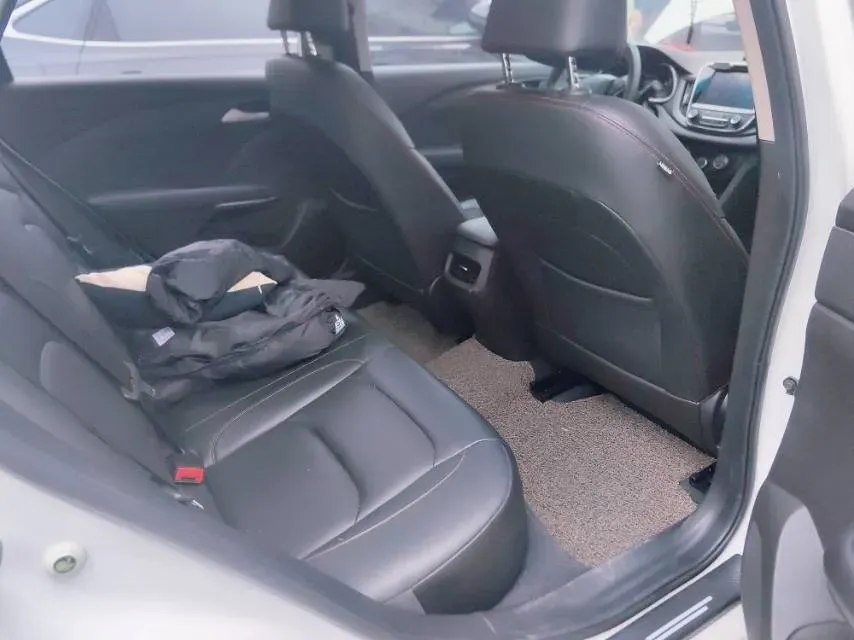 2019 Chevrolet Monza 1.0T 125HP L3 6DCT,autocango,china used car exporter,china ev exporter,chinese used car exporter,chinese used ev exporter