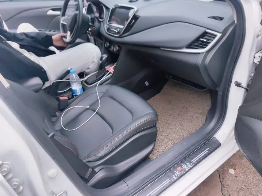 2019 Chevrolet Monza 1.0T 125HP L3 6DCT,autocango,china used car exporter,china ev exporter,chinese used car exporter,chinese used ev exporter