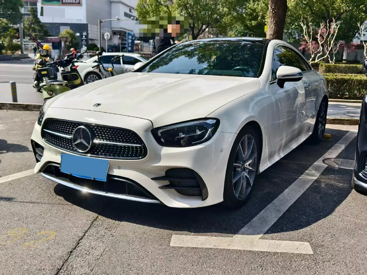 2021 Mercedes-Benz E Class 1.5T 184HP L4 9AT,autocango,china used car exporter,china ev exporter,chinese used car exporter,chinese used ev exporter