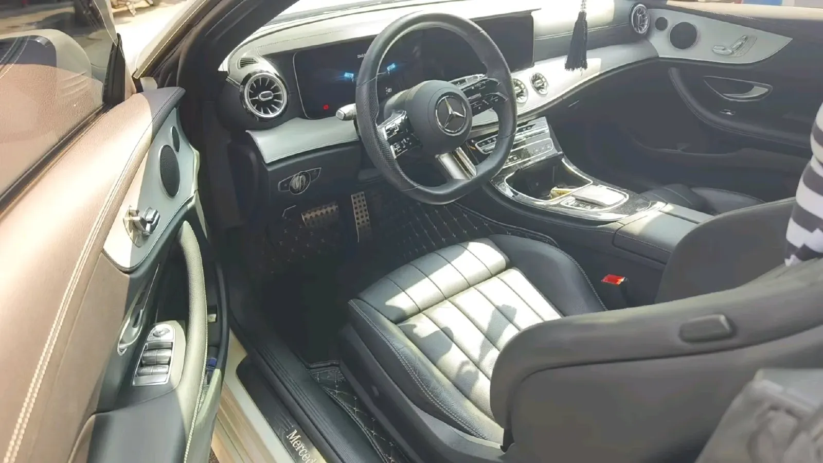 2021 Mercedes-Benz E Class 1.5T 184HP L4 9AT,autocango,china used car exporter,china ev exporter,chinese used car exporter,chinese used ev exporter