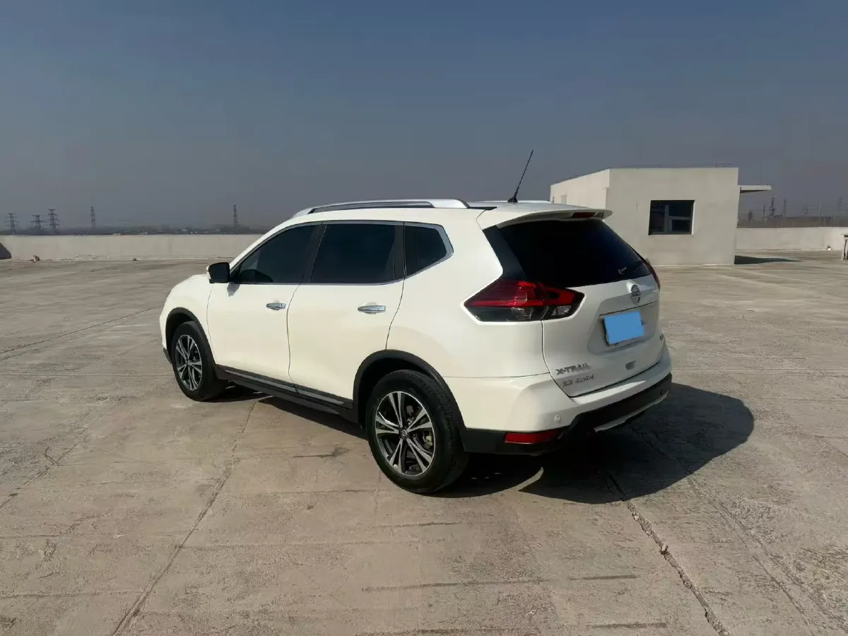 2021 Nissan X-Trail 2.5L 181HP L4 CVT,autocango,china used car exporter,china ev exporter,chinese used car exporter,chinese used ev exporter
