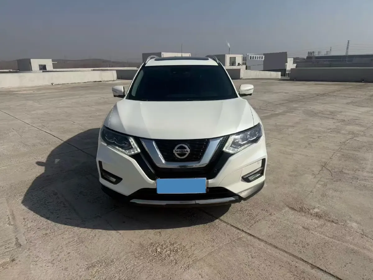 2021 Nissan X-Trail 2.5L 181HP L4 CVT,autocango,china used car exporter,china ev exporter,chinese used car exporter,chinese used ev exporter