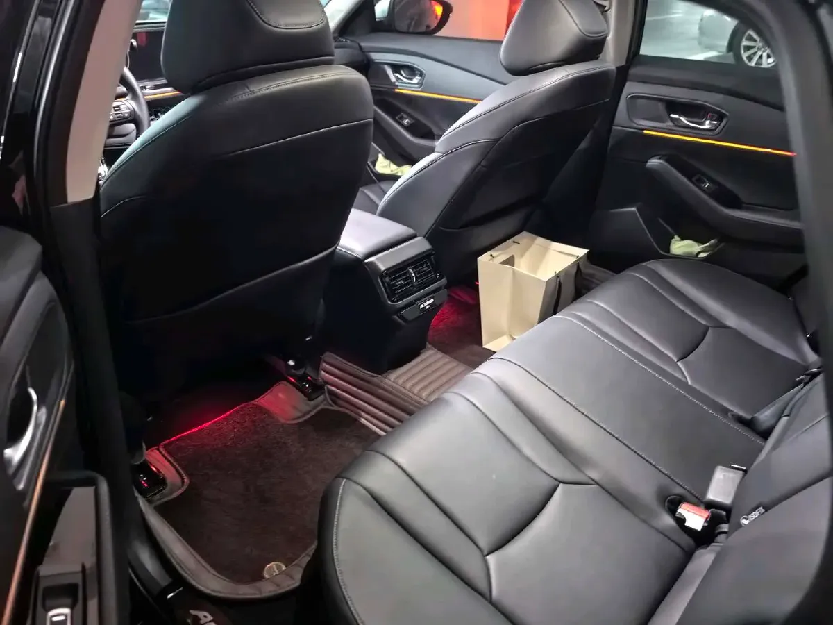 2025 Honda Accord 1.5T 192HP L4 CVT,autocango,china used car exporter,china ev exporter,chinese used car exporter,chinese used ev exporter