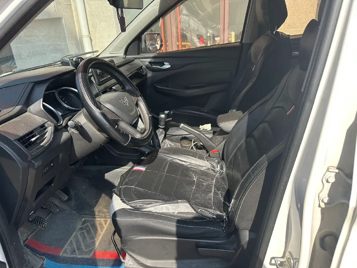 2018 Foton XiangLing M 1.2L 86HP L4 5MT,autocango,china used car exporter,china ev exporter,chinese used car exporter,chinese used ev exporter