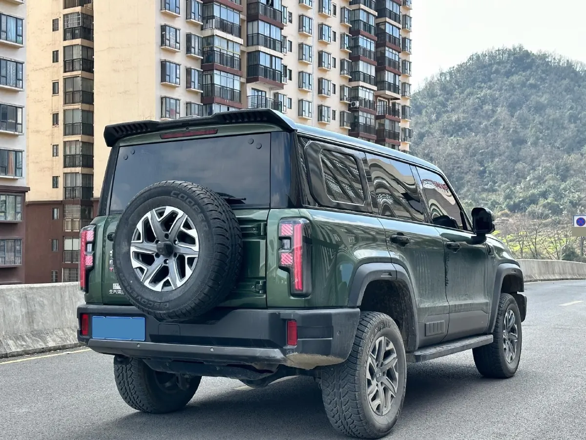 2023 Beijing BJ40 2.0T 163HP L4 8AT,autocango,china used car exporter,china ev exporter,chinese used car exporter,chinese used ev exporter