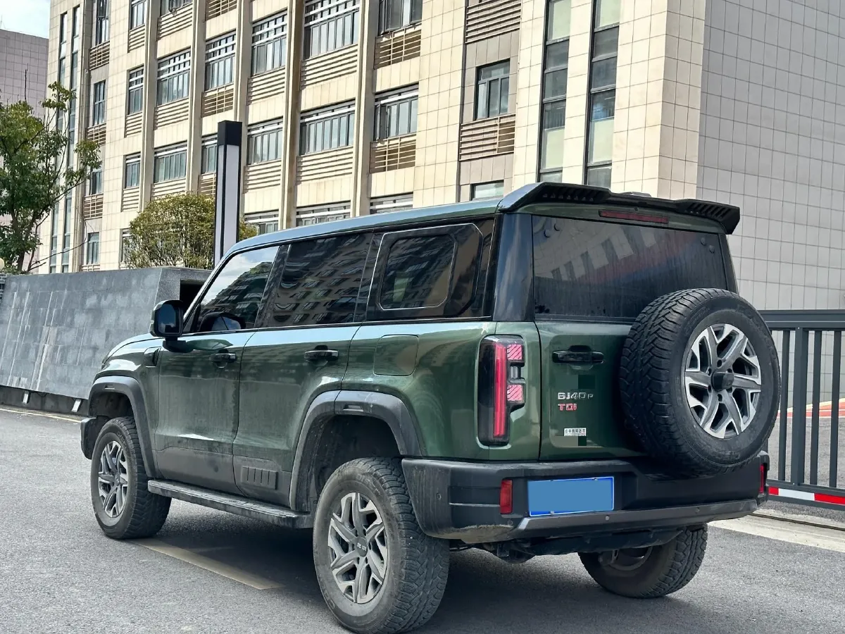 2023 Beijing BJ40 2.0T 163HP L4 8AT,autocango,china used car exporter,china ev exporter,chinese used car exporter,chinese used ev exporter