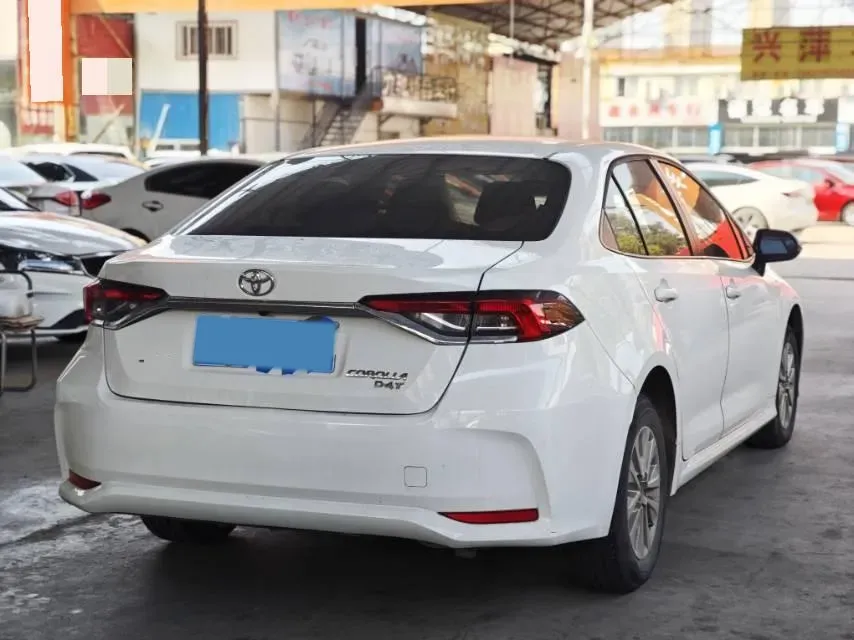 2022 Toyota Corolla 1.2T 116HP L4 CVT,autocango,china used car exporter,china ev exporter,chinese used car exporter,chinese used ev exporter