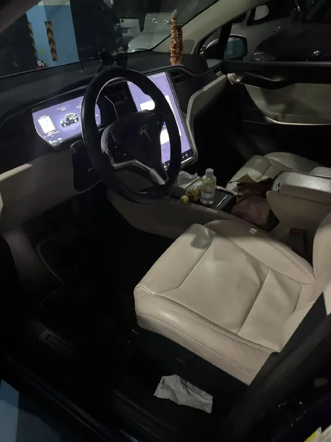 2017 Tesla Model X BEV 100KWH,autocango,china used car exporter,china ev exporter,chinese used car exporter,chinese used ev exporter