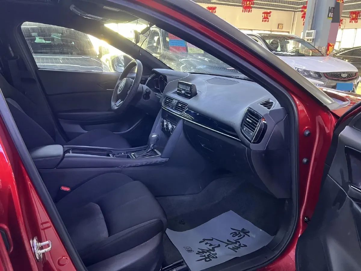 2021 Mazda CX-4 2.0L 158HP L4 6AT,autocango,china used car exporter,china ev exporter,chinese used car exporter,chinese used ev exporter