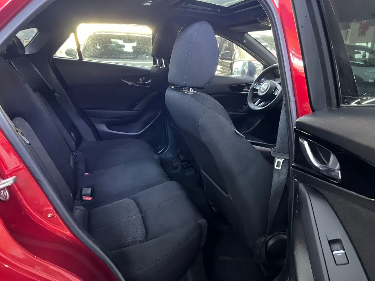 2021 Mazda CX-4 2.0L 158HP L4 6AT,autocango,china used car exporter,china ev exporter,chinese used car exporter,chinese used ev exporter