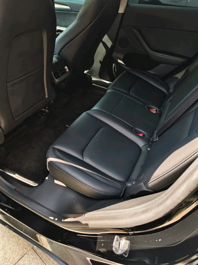 2022 Tesla Model Y BEV 60KWH,autocango,china used car exporter,china ev exporter,chinese used car exporter,chinese used ev exporter