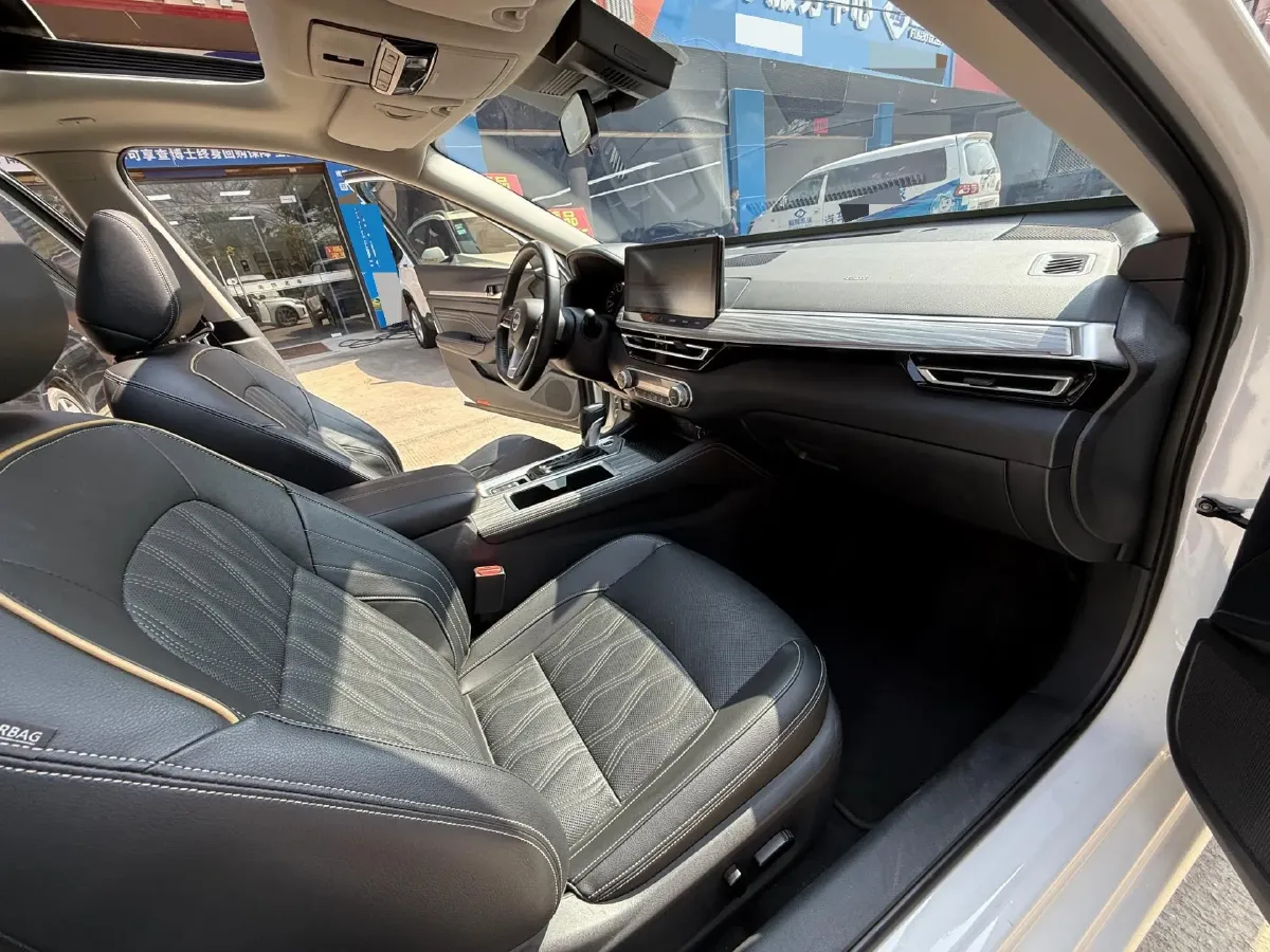 2022 Nissan Teana 2.0T 243HP L4 CVT,autocango,china used car exporter,china ev exporter,chinese used car exporter,chinese used ev exporter