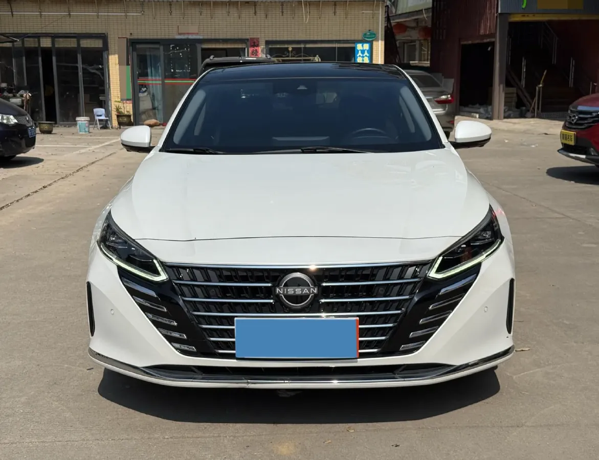 2022 Nissan Teana 2.0T 243HP L4 CVT,autocango,china used car exporter,china ev exporter,chinese used car exporter,chinese used ev exporter