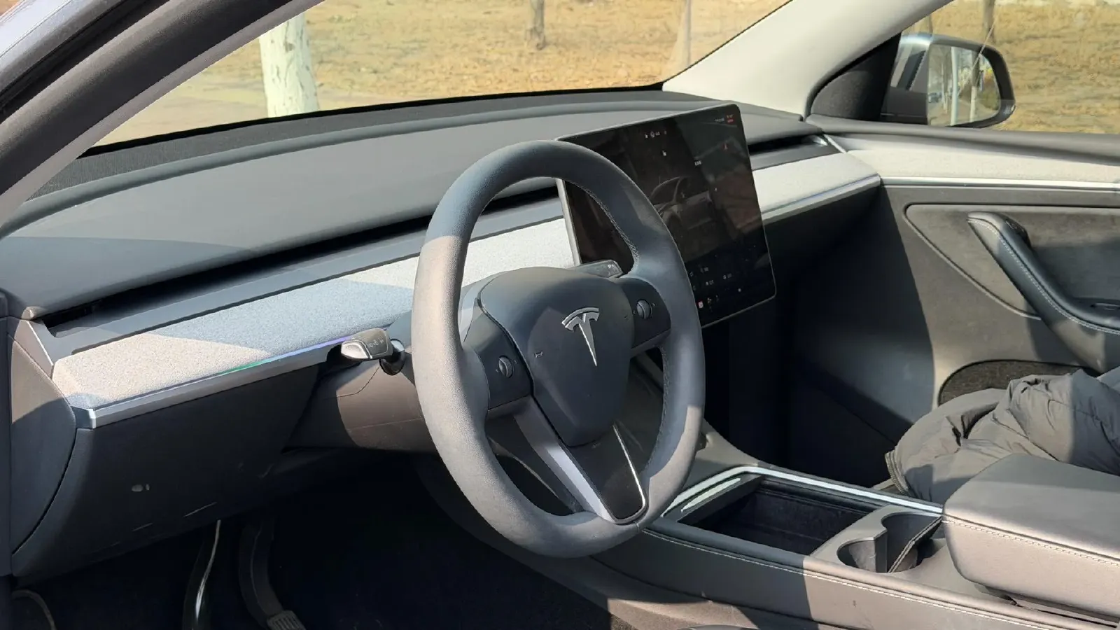 2024 Iveco OuSheng BEV 77.28KWH,autocango,china used car exporter,china ev exporter,chinese used car exporter,chinese used ev exporter