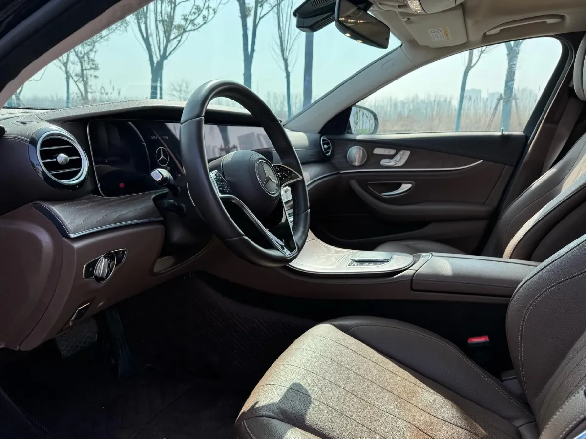 2022 Mercedes-Benz E Class 2.0T 258HP L4 9AT,autocango,china used car exporter,china ev exporter,chinese used car exporter,chinese used ev exporter