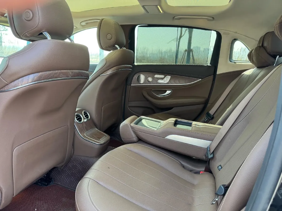 2022 Mercedes-Benz E Class 2.0T 258HP L4 9AT,autocango,china used car exporter,china ev exporter,chinese used car exporter,chinese used ev exporter