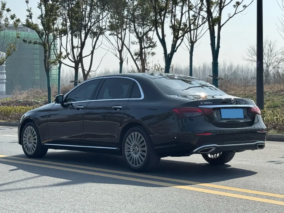 2022 Mercedes-Benz E Class 2.0T 258HP L4 9AT,autocango,china used car exporter,china ev exporter,chinese used car exporter,chinese used ev exporter