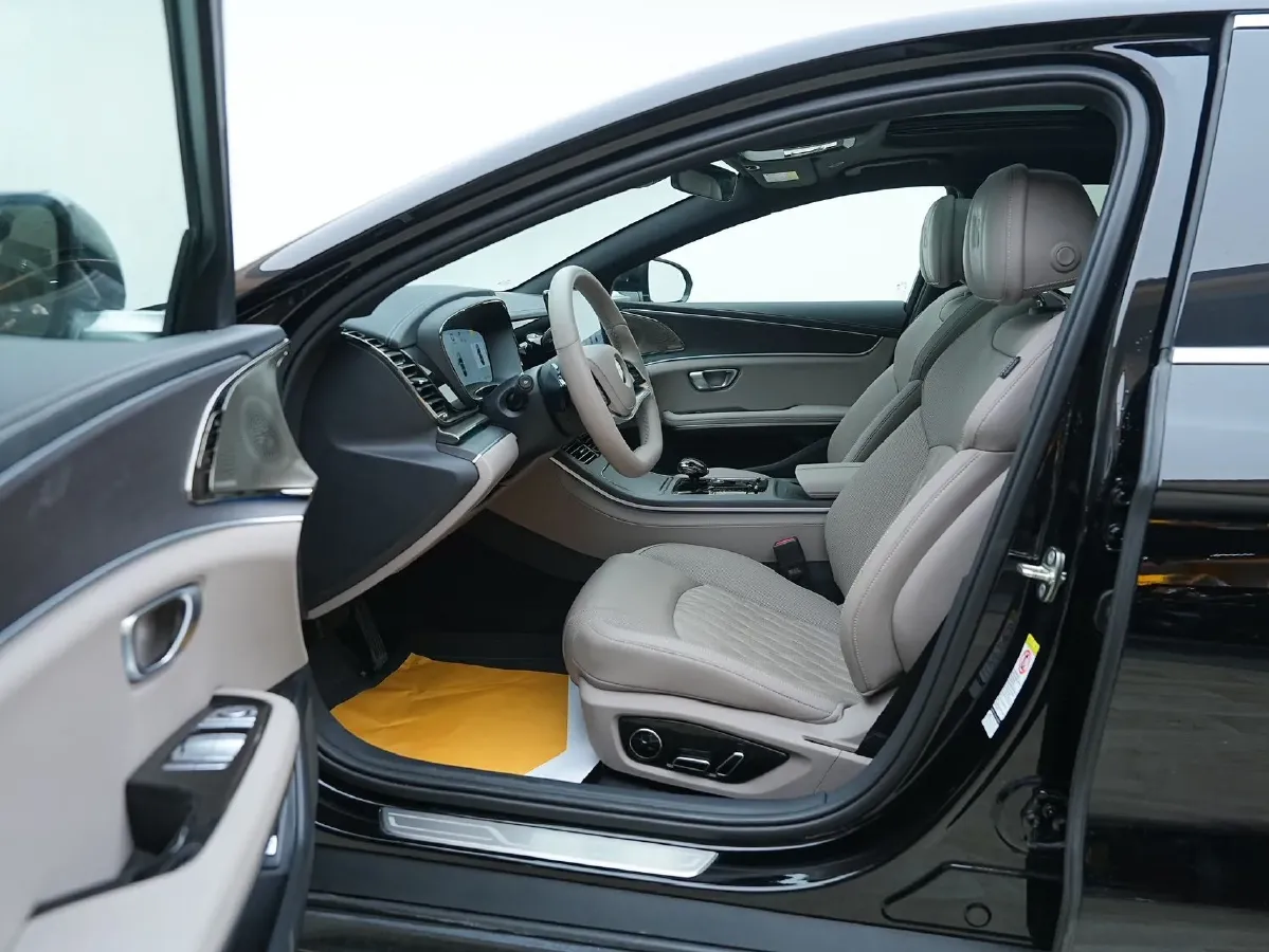 2025 BYD Han 1.5T 156HP L4 E-CVT PHEV,autocango,china used car exporter,china ev exporter,chinese used car exporter,chinese used ev exporter