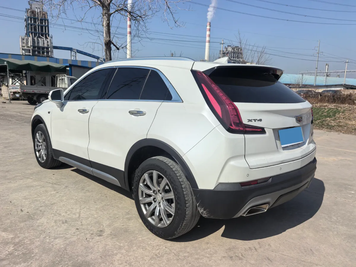 2021 Cadillac XT4 2.0T 237HP L4 9AT,autocango,china used car exporter,china ev exporter,chinese used car exporter,chinese used ev exporter