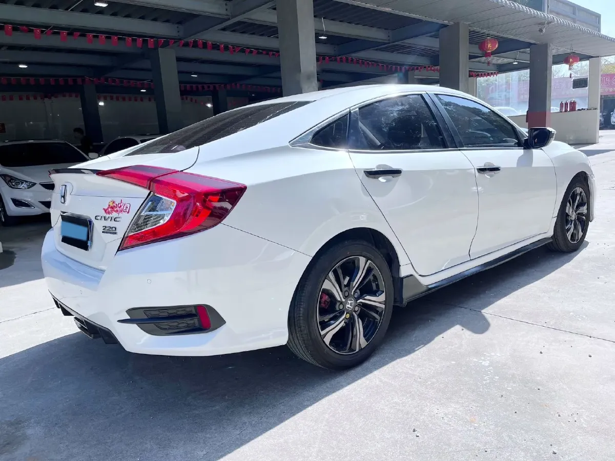 2019 Honda Civic 1.5T 177HP L4 CVT,autocango,china used car exporter,china ev exporter,chinese used car exporter,chinese used ev exporter