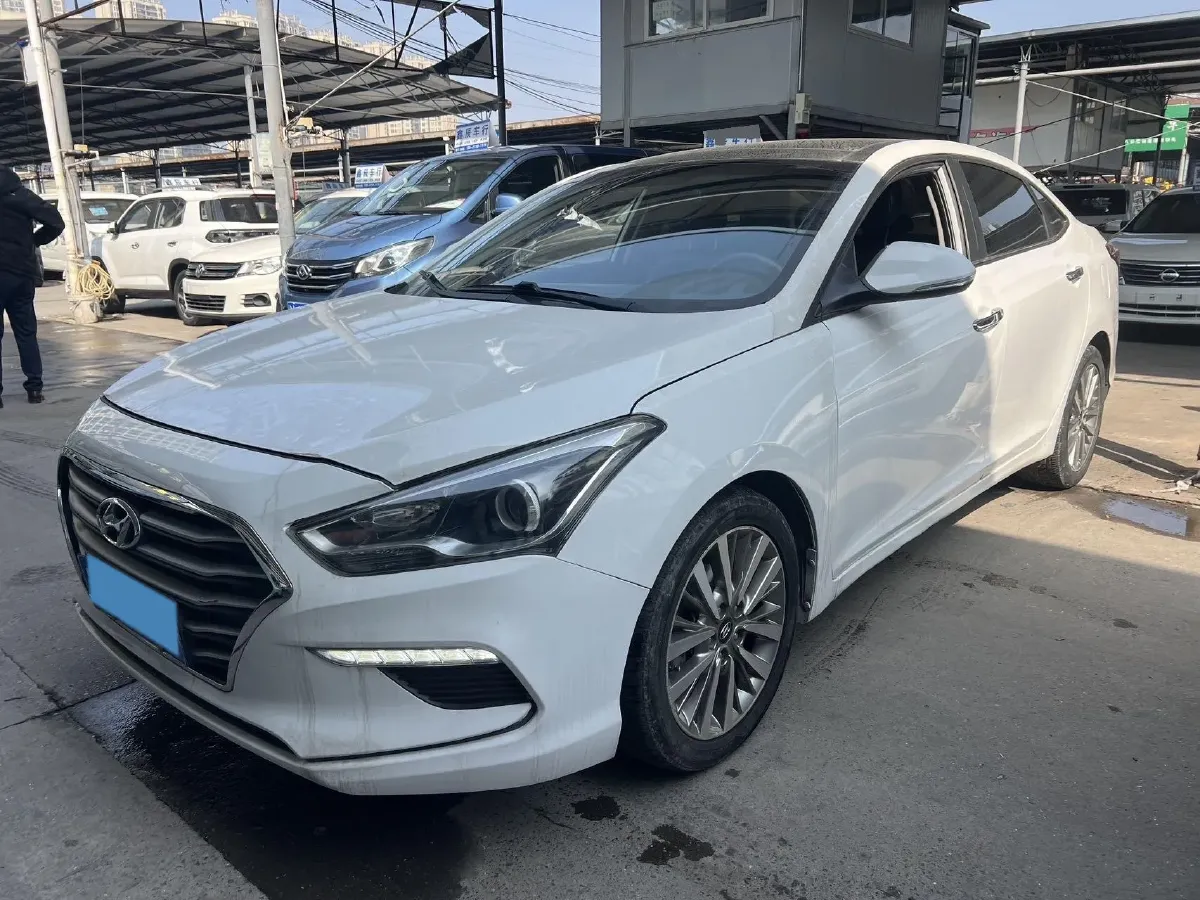 2017 Hyundai Mistra 1.8L 143HP L4 6AT,autocango,china used car exporter,china ev exporter,chinese used car exporter,chinese used ev exporter