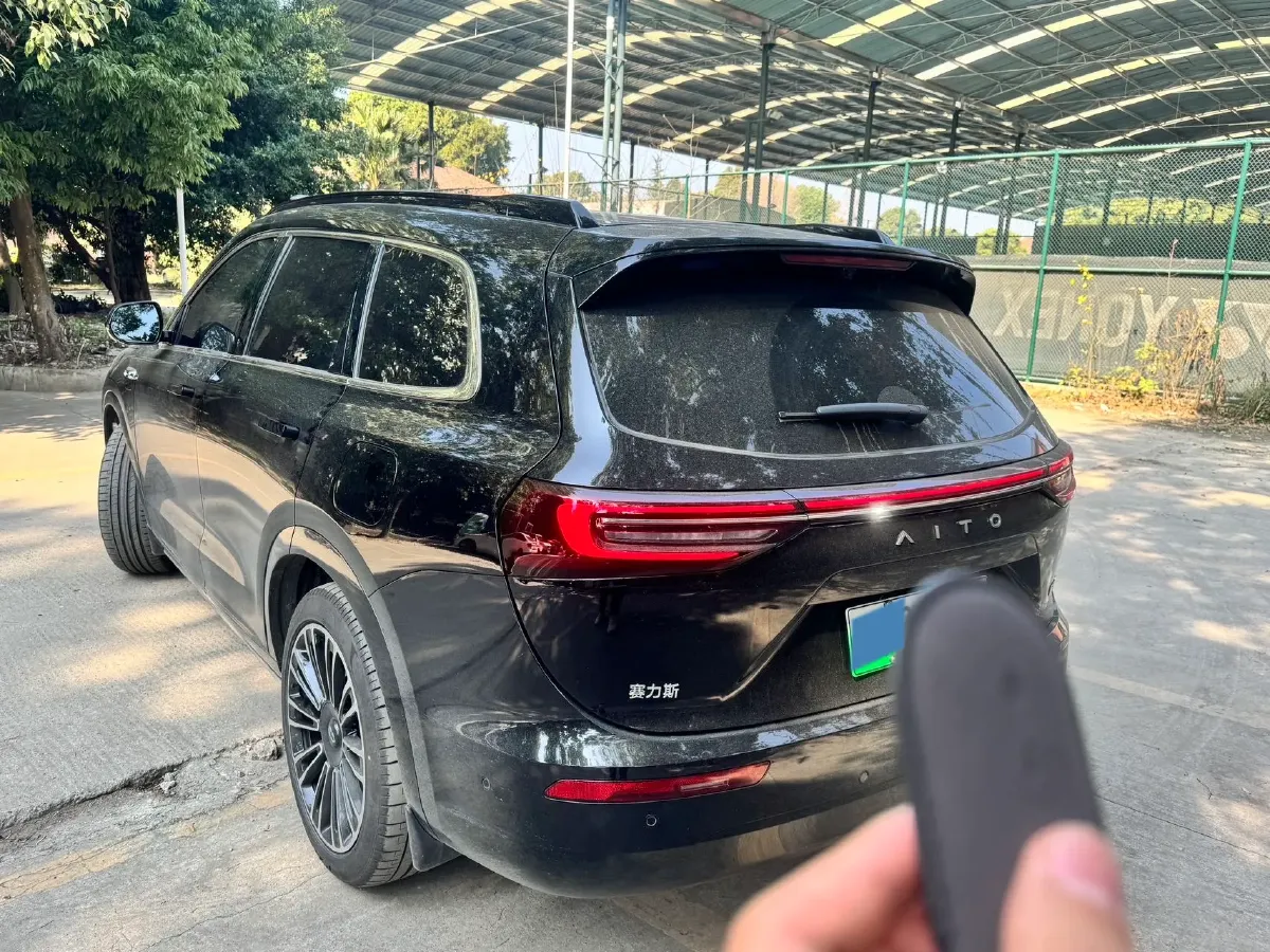 2024 AITO AITO M7 1.5T 152HP L4 REEV 42KWH,autocango,china used car exporter,china ev exporter,chinese used car exporter,chinese used ev exporter