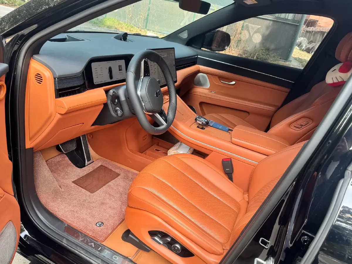 2024 AITO AITO M7 1.5T 152HP L4 REEV 42KWH,autocango,china used car exporter,china ev exporter,chinese used car exporter,chinese used ev exporter