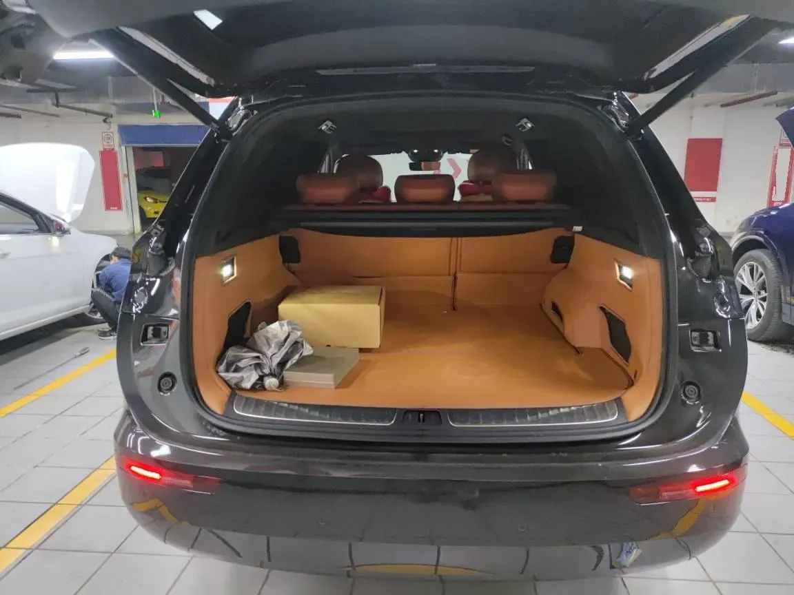 2024 AITO AITO M7 1.5T 152HP L4 REEV 42KWH,autocango,china used car exporter,china ev exporter,chinese used car exporter,chinese used ev exporter