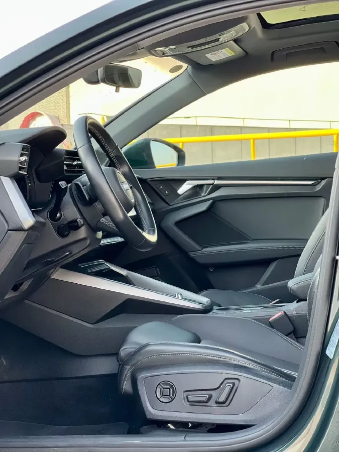 2023 Audi A3 1.4T 150HP L4 7DCT,autocango,china used car exporter,china ev exporter,chinese used car exporter,chinese used ev exporter