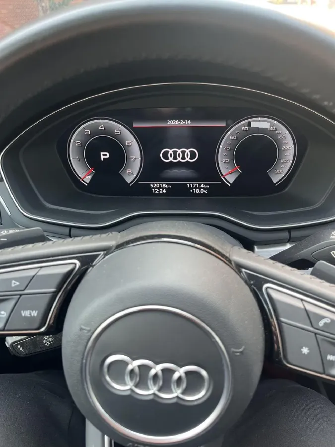 2020 Audi A4L 2.0T 190HP L4 7DCT,autocango,china used car exporter,china ev exporter,chinese used car exporter,chinese used ev exporter