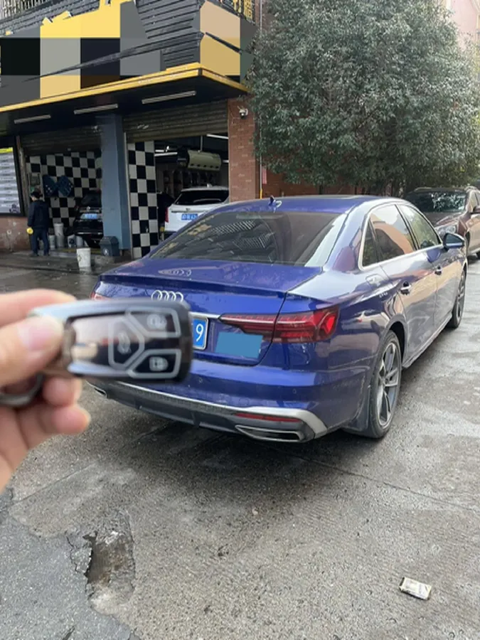2020 Audi A4L 2.0T 190HP L4 7DCT,autocango,china used car exporter,china ev exporter,chinese used car exporter,chinese used ev exporter