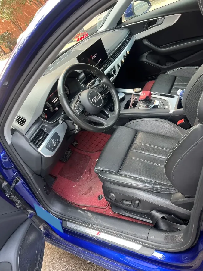 2020 Audi A4L 2.0T 190HP L4 7DCT,autocango,china used car exporter,china ev exporter,chinese used car exporter,chinese used ev exporter