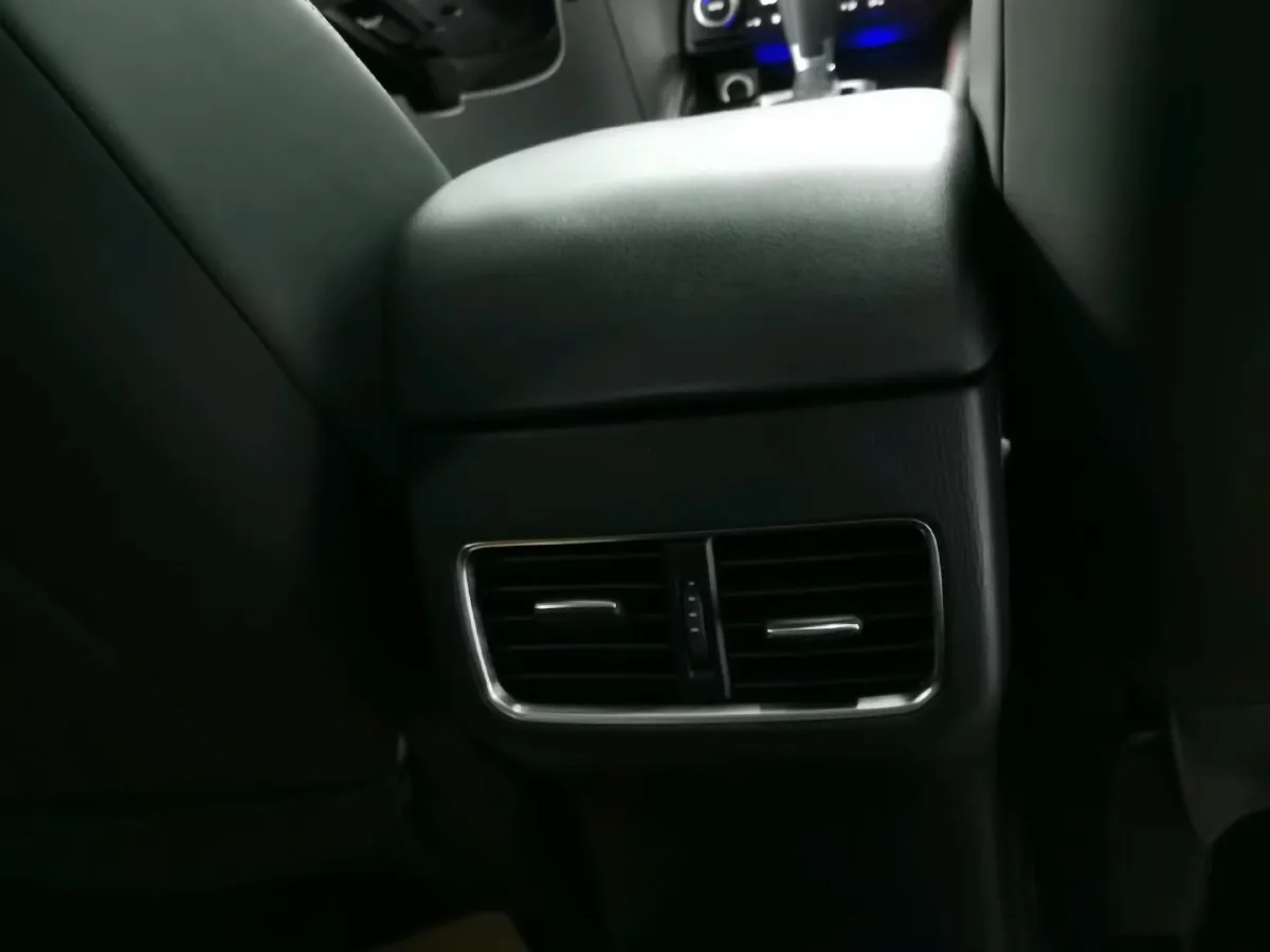 2022 MAXUS XinTu V90 2.0T 150HP L4 6AT,autocango,china used car exporter,china ev exporter,chinese used car exporter,chinese used ev exporter