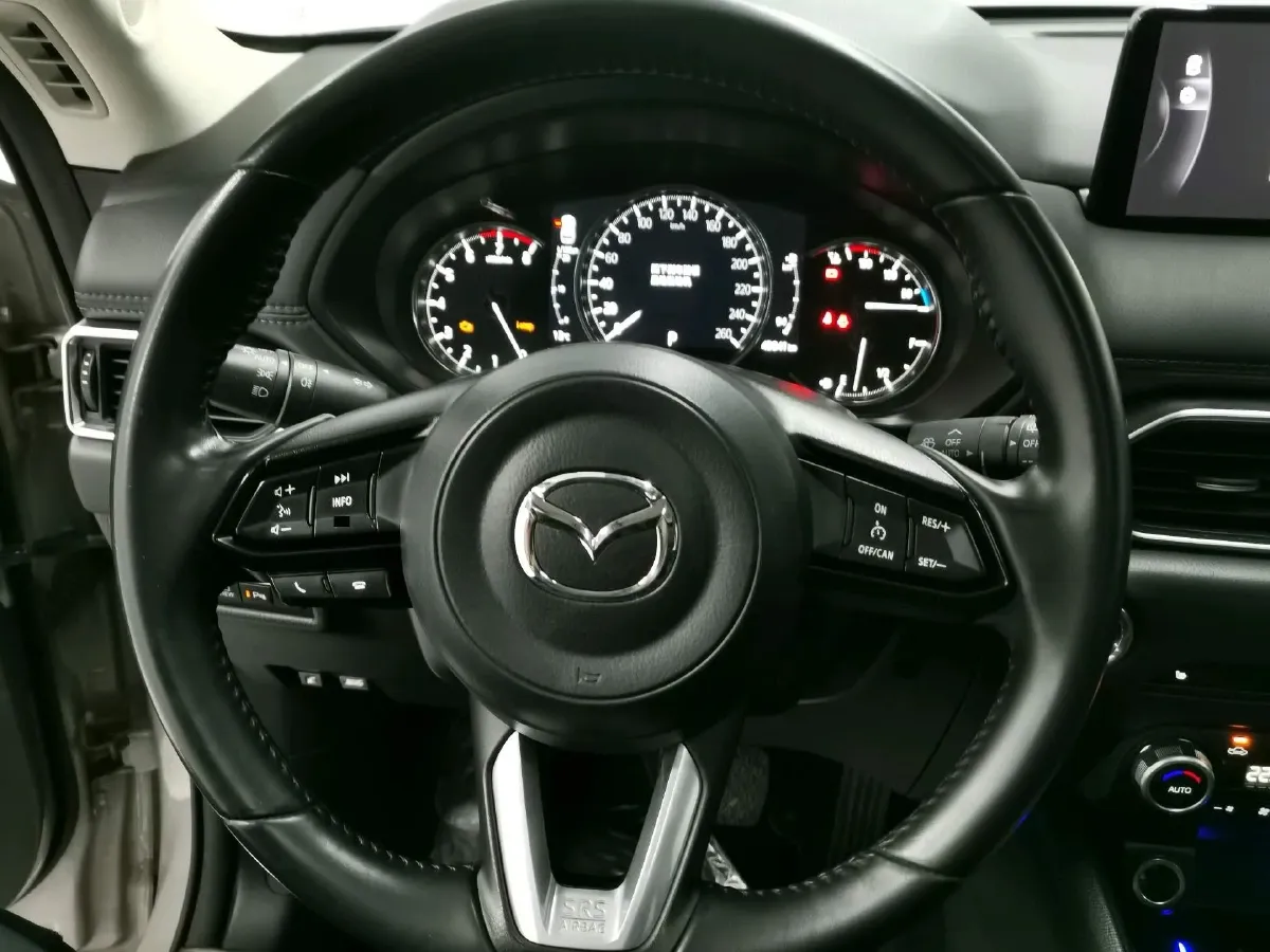 2022 MAXUS XinTu V90 2.0T 150HP L4 6AT,autocango,china used car exporter,china ev exporter,chinese used car exporter,chinese used ev exporter