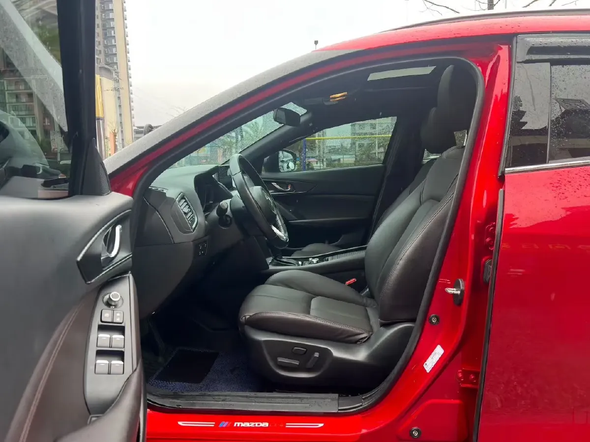 2020 Mazda CX-4 2.0L 158HP L4 6AT,autocango,china used car exporter,china ev exporter,chinese used car exporter,chinese used ev exporter