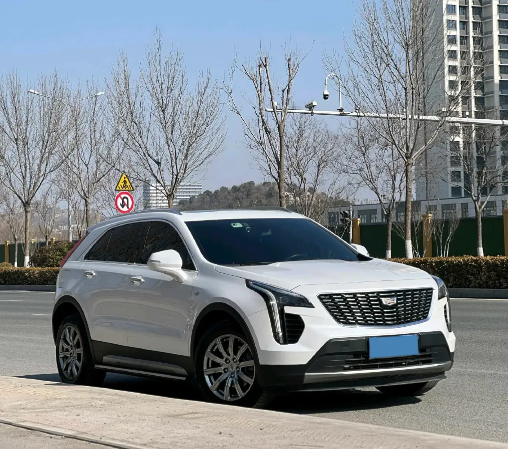 2021 Cadillac XT4 2.0T 237HP L4 9AT,autocango,china used car exporter,china ev exporter,chinese used car exporter,chinese used ev exporter