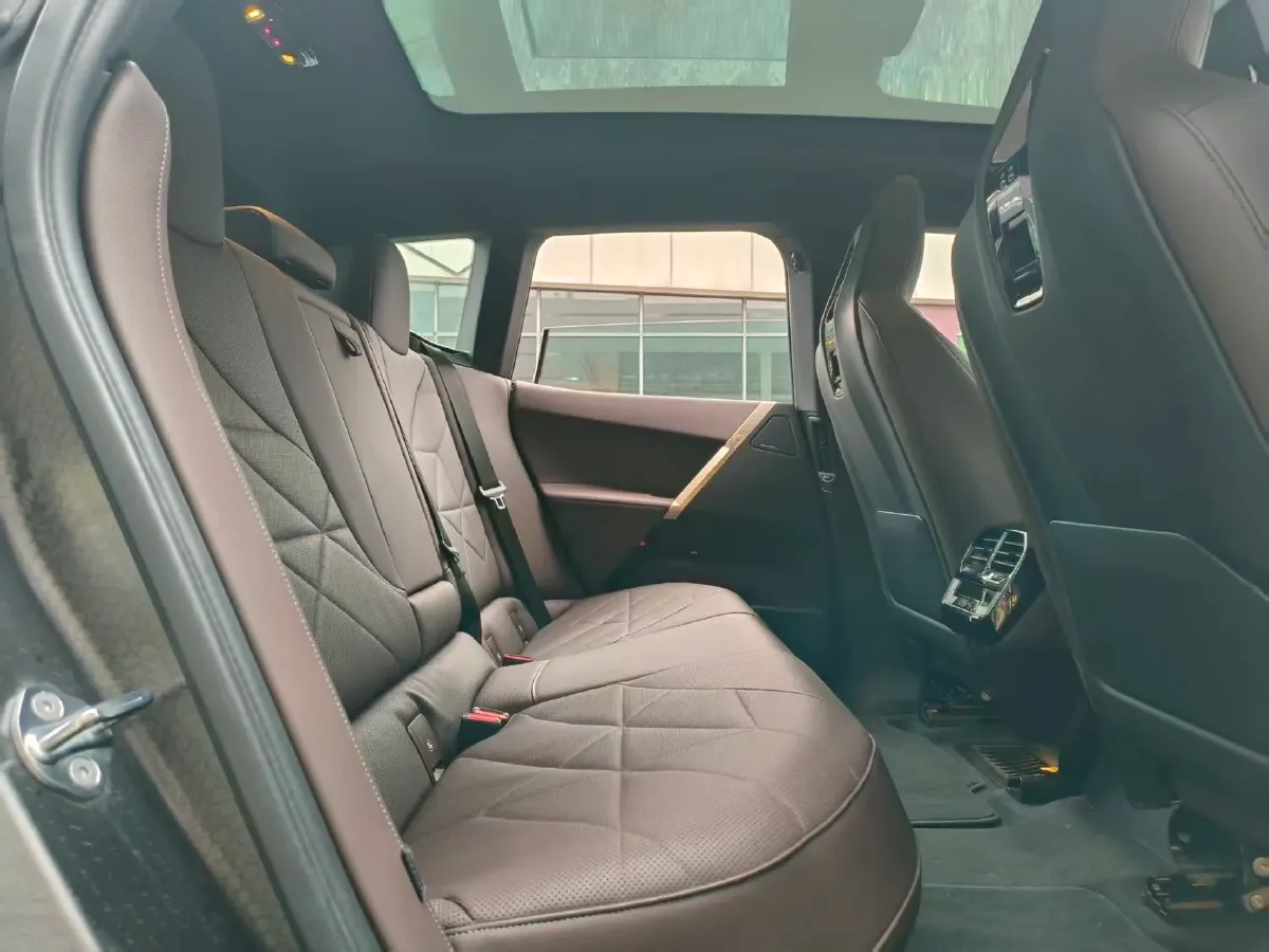 2022 BMW iX BEV 76.6KWH,autocango,china used car exporter,china ev exporter,chinese used car exporter,chinese used ev exporter