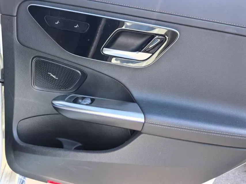 2022 Mercedes-Benz C Class 1.5T 204HP L4 9AT,autocango,china used car exporter,china ev exporter,chinese used car exporter,chinese used ev exporter