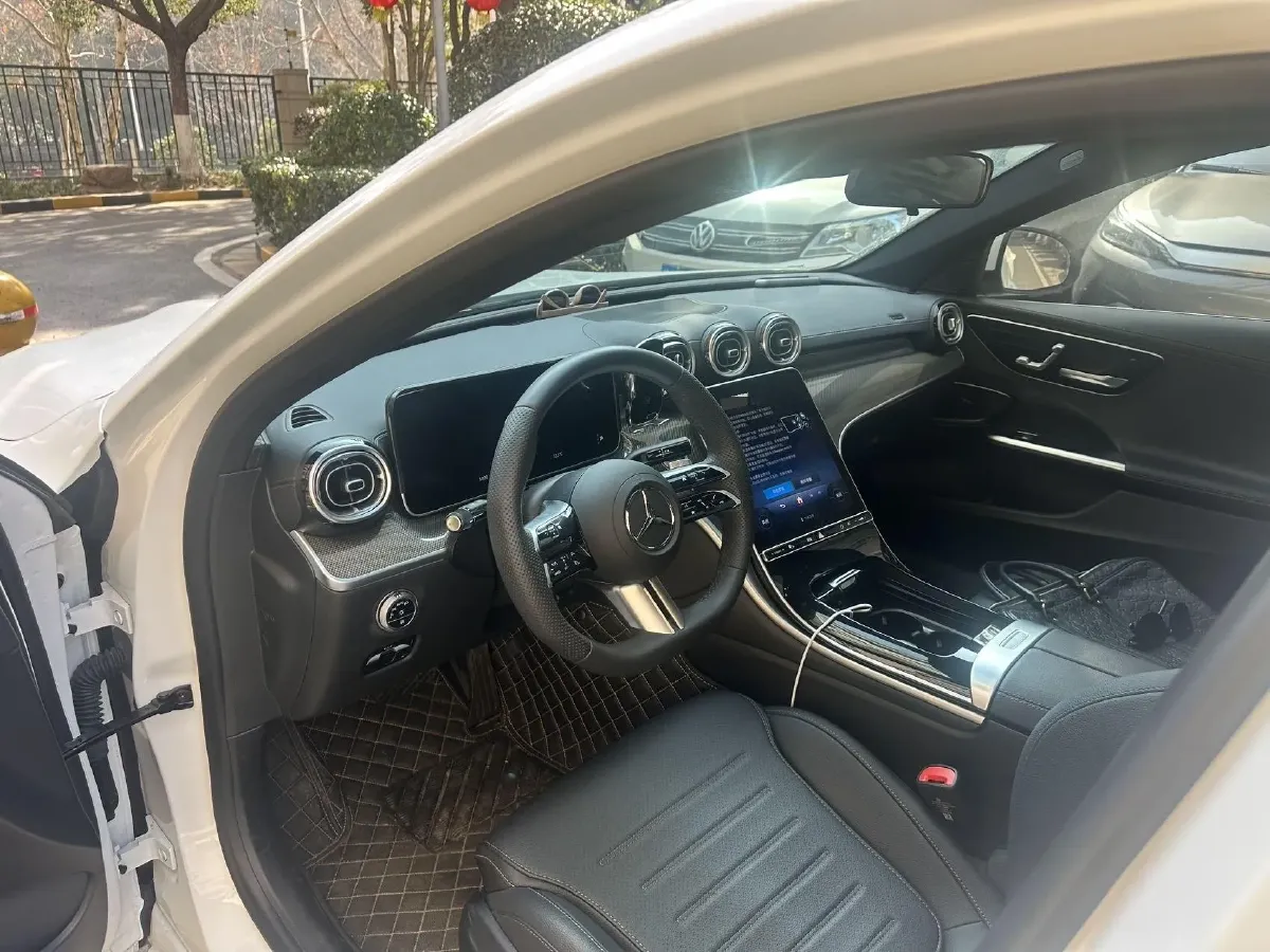 2024 Mercedes-Benz C Class 1.5T 204HP L4 9AT,autocango,china used car exporter,china ev exporter,chinese used car exporter,chinese used ev exporter