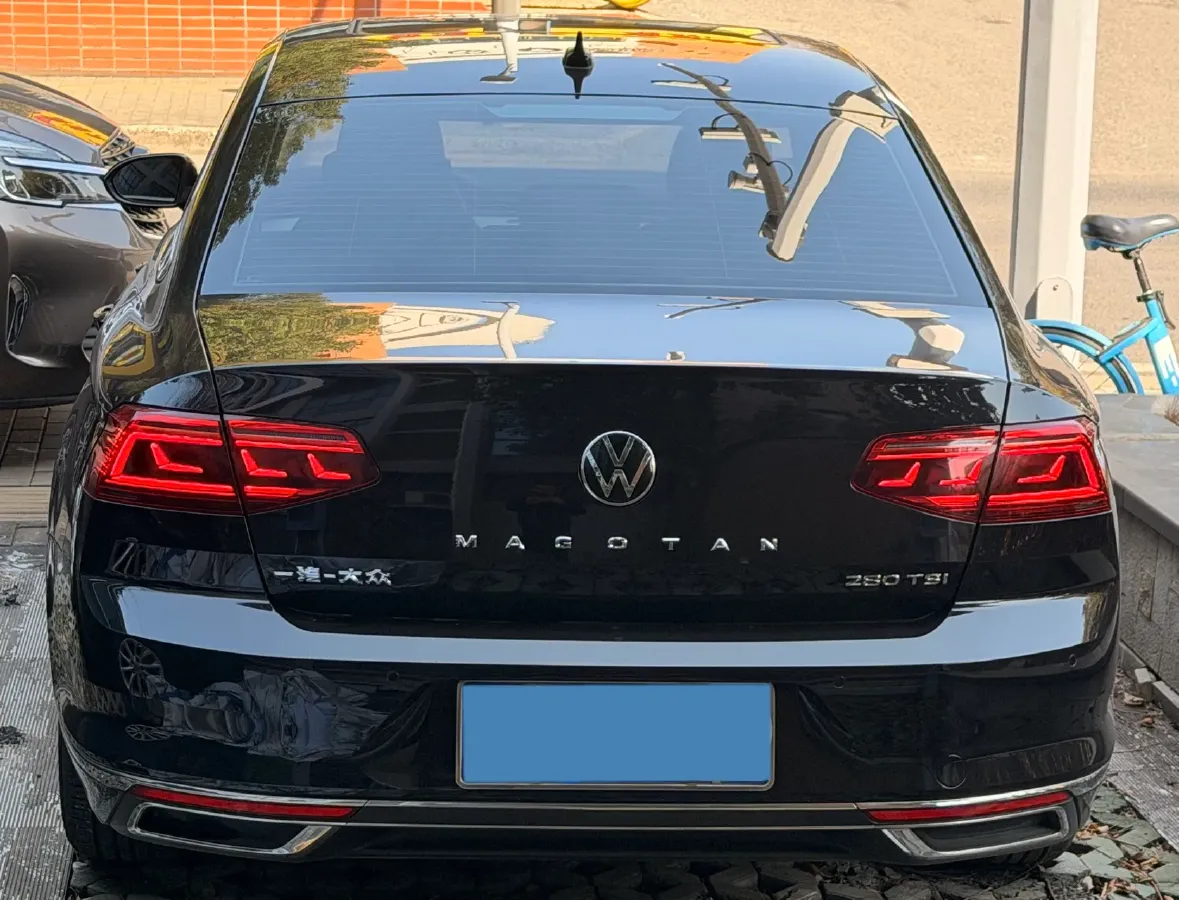 2020 Volkswagen Magotan 1.4T 150HP L4 7DCT,autocango,china used car exporter,china ev exporter,chinese used car exporter,chinese used ev exporter