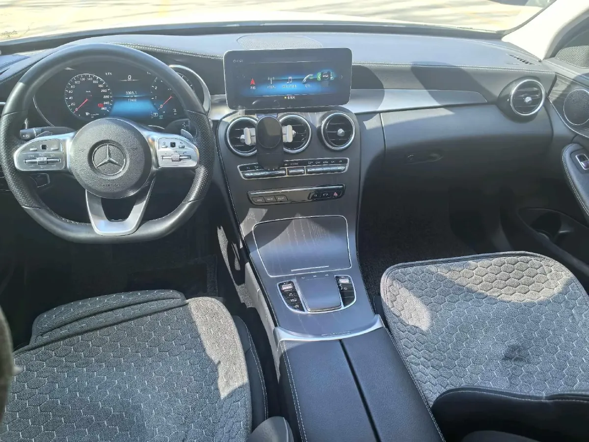 2021 Mercedes-Benz C Class 1.5T 156HP L4 9AT,autocango,china used car exporter,china ev exporter,chinese used car exporter,chinese used ev exporter