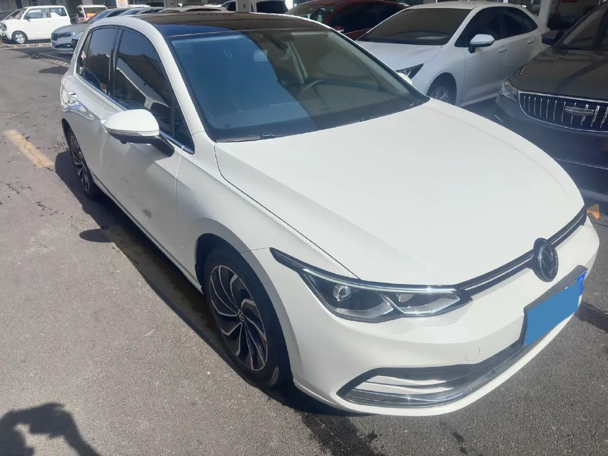 2023 Volkswagen Golf 1.4T 150HP L4 7DCT,autocango,china used car exporter,china ev exporter,chinese used car exporter,chinese used ev exporter