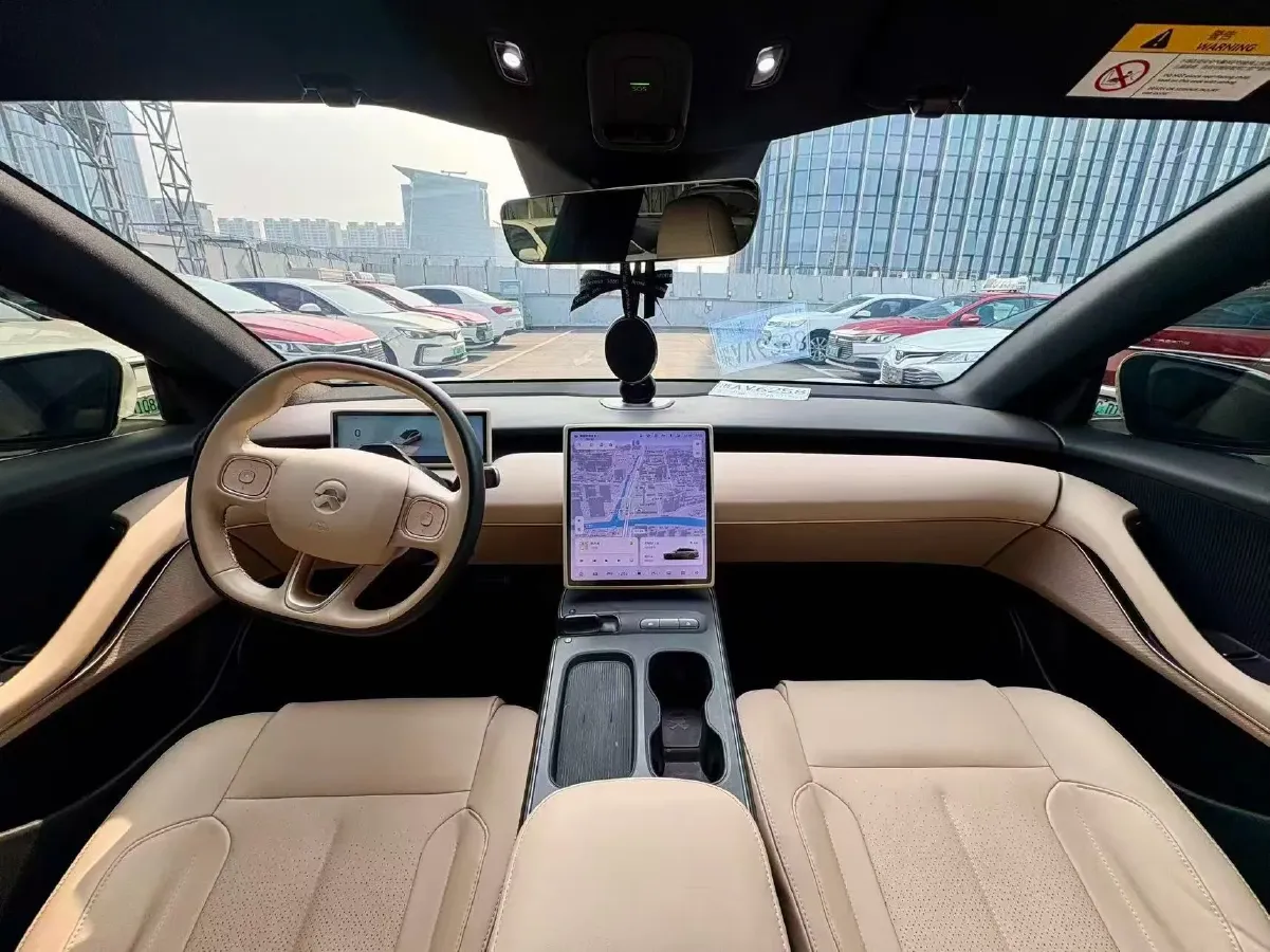 2023 NIO ET5T BEV 75KWH,autocango,china used car exporter,china ev exporter,chinese used car exporter,chinese used ev exporter