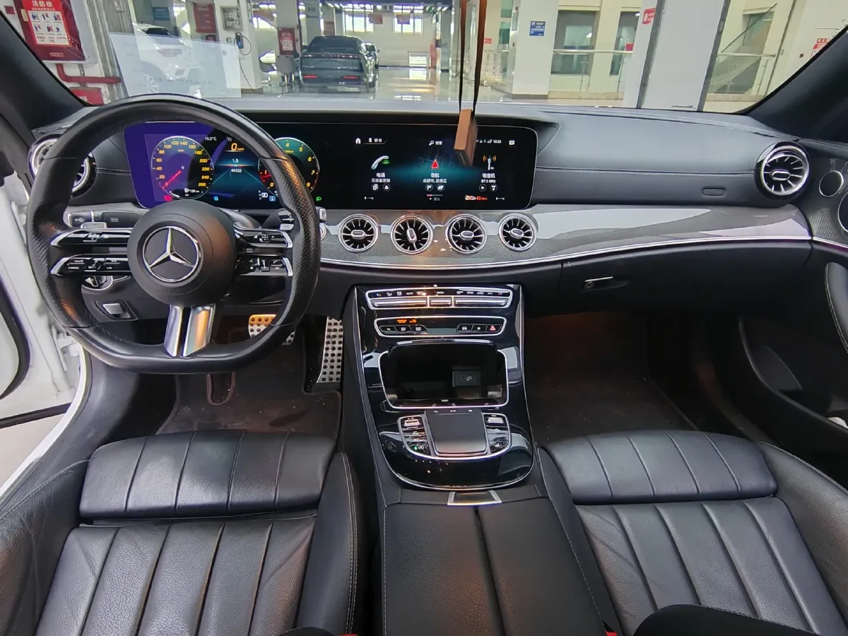 2021 Mercedes-Benz E Class 2.0T 258HP L4 9AT,autocango,china used car exporter,china ev exporter,chinese used car exporter,chinese used ev exporter