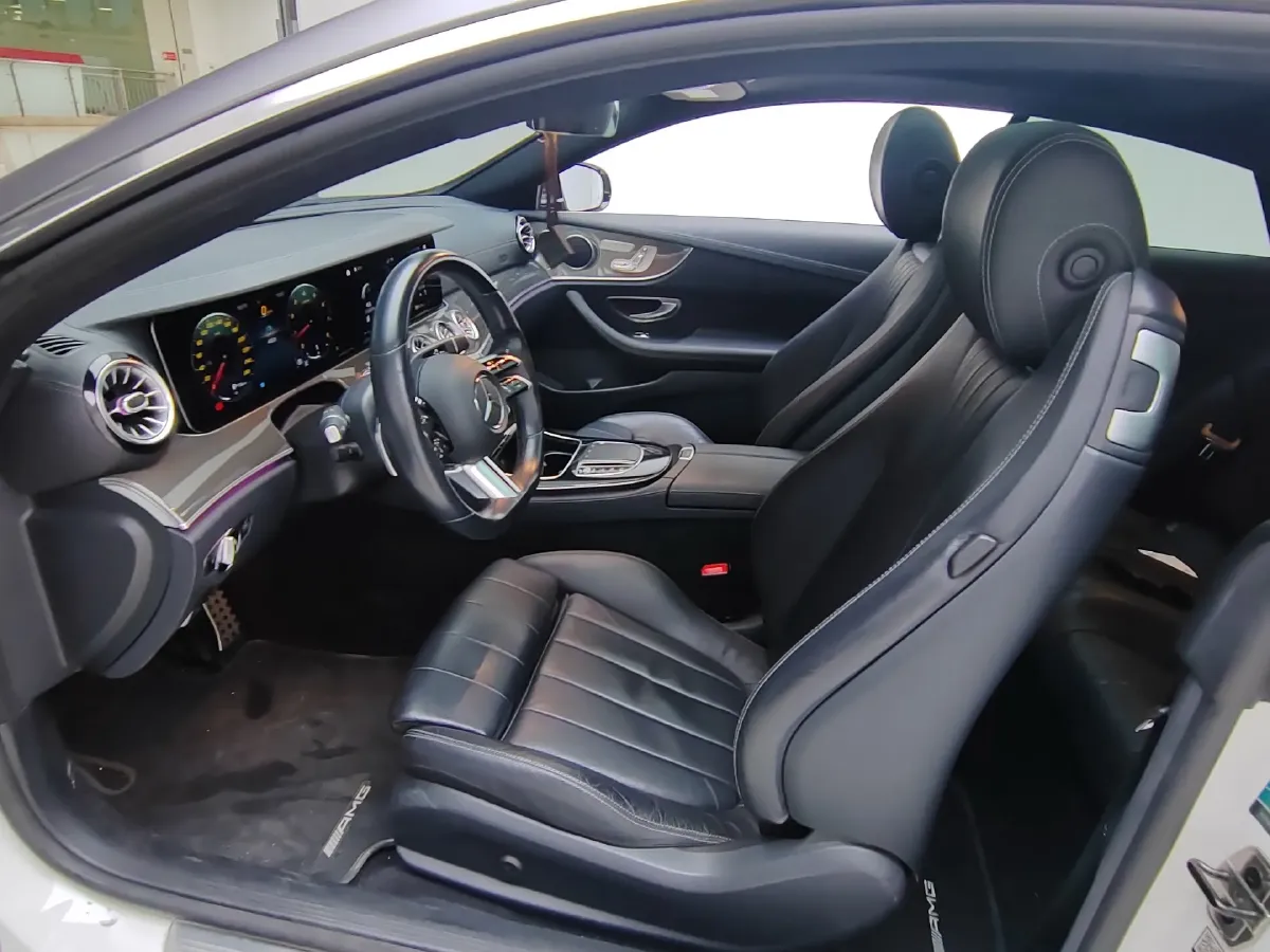 2021 Mercedes-Benz E Class 2.0T 258HP L4 9AT,autocango,china used car exporter,china ev exporter,chinese used car exporter,chinese used ev exporter