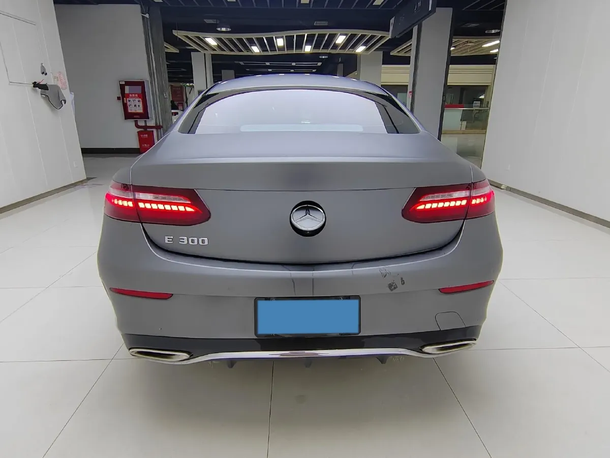 2021 Mercedes-Benz E Class 2.0T 258HP L4 9AT,autocango,china used car exporter,china ev exporter,chinese used car exporter,chinese used ev exporter