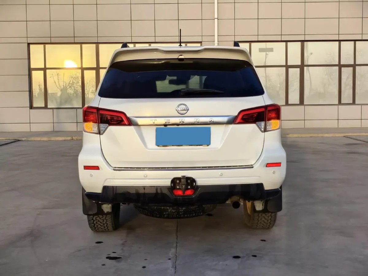 2020 Nissan Terra 2.5L 193HP L4 7AT,autocango,china used car exporter,china ev exporter,chinese used car exporter,chinese used ev exporter